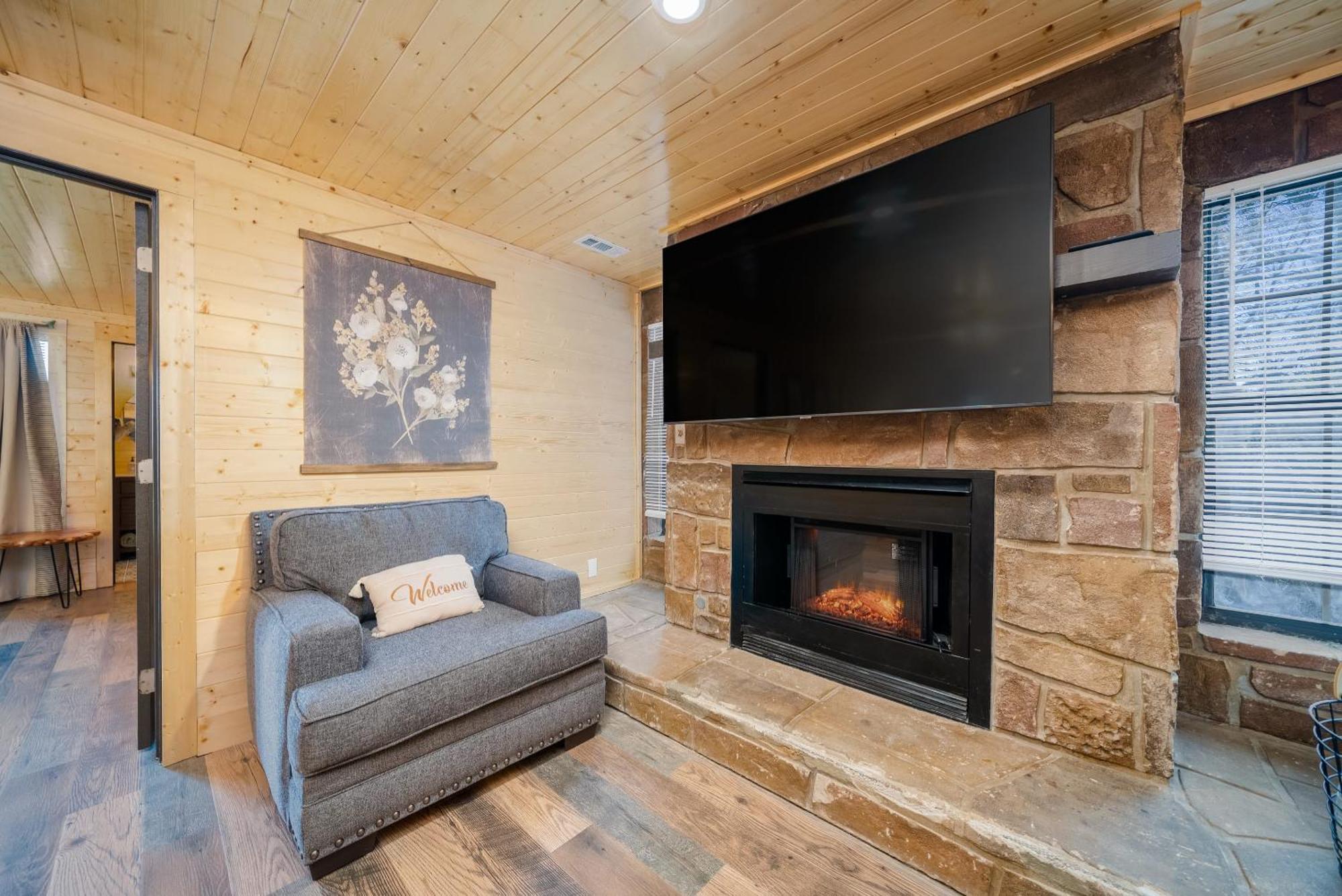 Mountain Views At Dolly'S Castle Unit 4 Sevierville Exterior foto